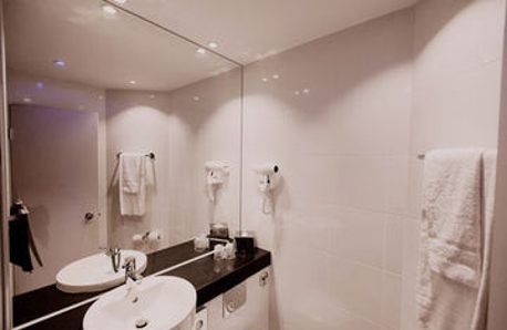 Bahia Hotel Villeneuve-Loubet